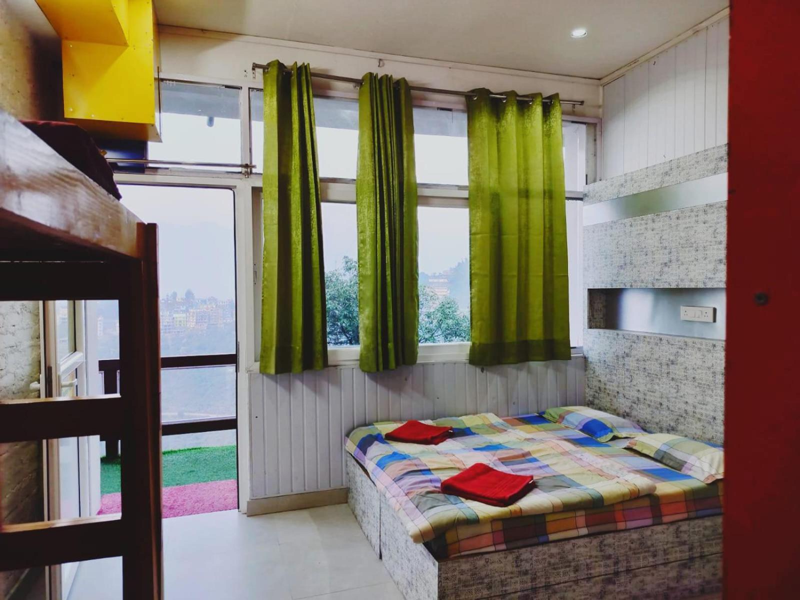 The Himalaya Retreat Resort, Experience Nature In The Lap Of Himalayas Masuri Exterior foto